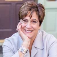 Lori English
