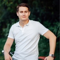 Евгений Луговский