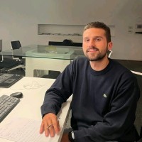 Javier Alegría Cía