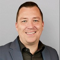 Simon Holm