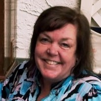 Kelly Roach