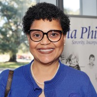 Euphemia Renee' Smith, Mba