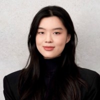 Xiaoman Hu