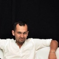 Ruslan Khalitov