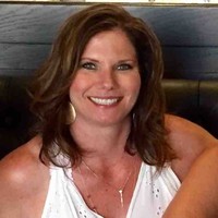 Vicki Faust