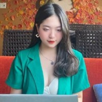 Yuki Rina