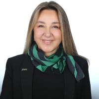 Esra Ekmekci