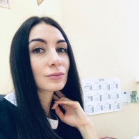 Алина Олейник