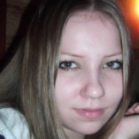 Анна Драгостинова