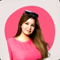 Helen Arias