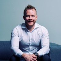Iain Thomson
