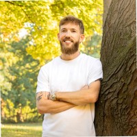 Tom Adams