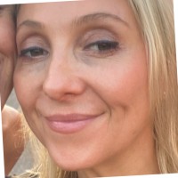 Kathryn Devine
