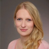 Julia Hundinger