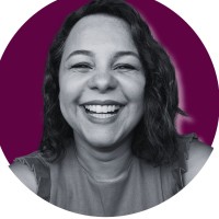 Fabíola Reis