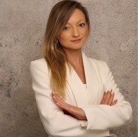 Dr. Marta Stolarczyk
