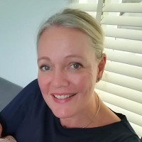 Caroline Van Den Dool