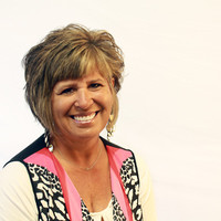 Kelly Tipton