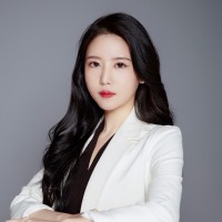 Nancy Zheng
