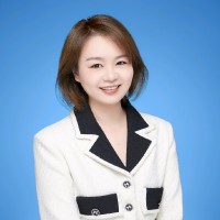 Lacey Zhou
