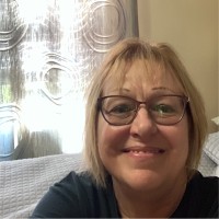 Linda Stange