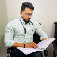 Dr Ashish Tyagi
