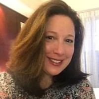Tracey Stoll