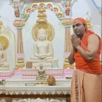 Nilesh Vakharia