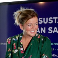 Dr Sally Uren