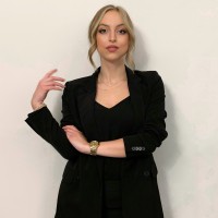 Csenge Kovács