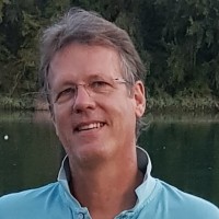 Dr. Niels Cartus