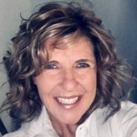 Lynn Bordelon