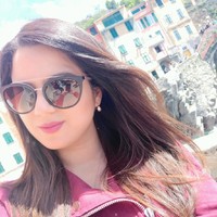 Josely Flores