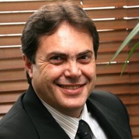 Rogério Simões