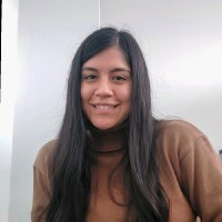 Claudia De la Cruz