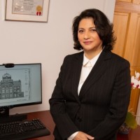 Teresa Rivadeneira, AIA, RID