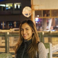 Nathalie Flores