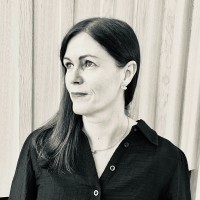 Suzanne Hawken