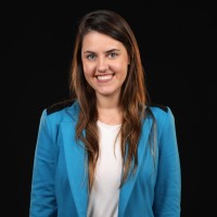 Julia Lopes
