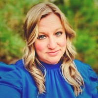 Lindsay Ringle