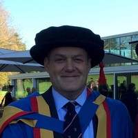 Professor Mike Lauder