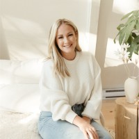 Leah Macmillan