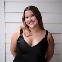 Mia Leal