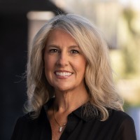 Suzi Miller