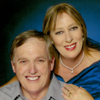 Robyn and Rob Leach