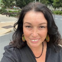 Laura Bowen