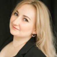Anna Svyatukhina
