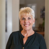 Nancy Bau