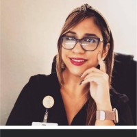 Dra. Jennifer Serrano,
