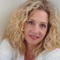 Tracey Barnes